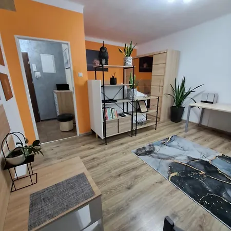 Le Apartament *